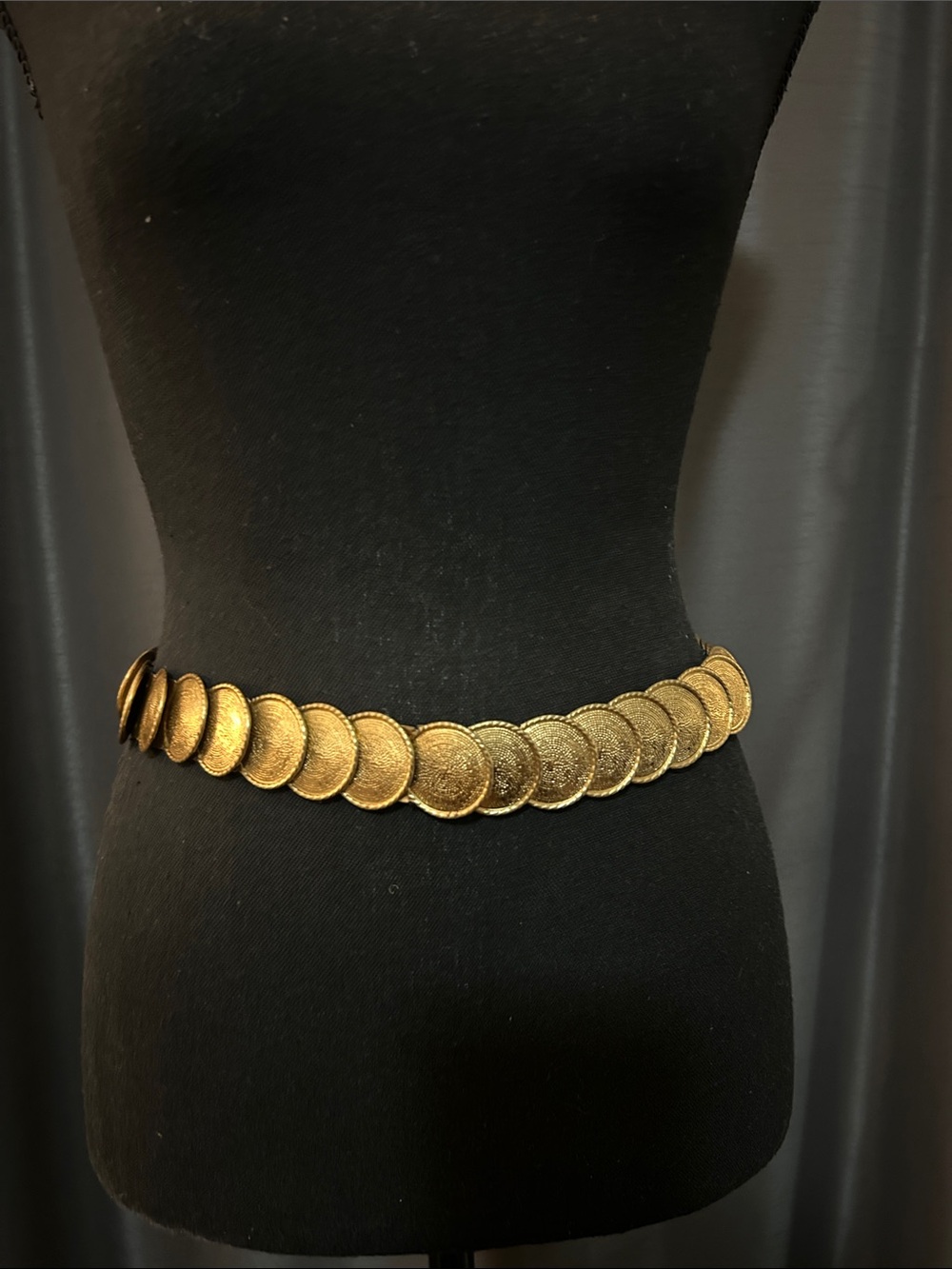 Gold Coin Link Waist Belt - Women's Fashion Accessory